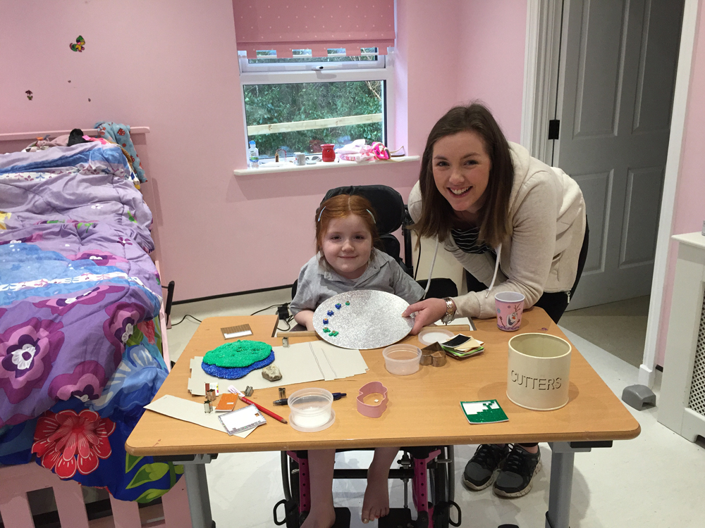 Geraldine volunteers in the home of Roisin, spending time playing with her and giving her mum time to spent with her siblings